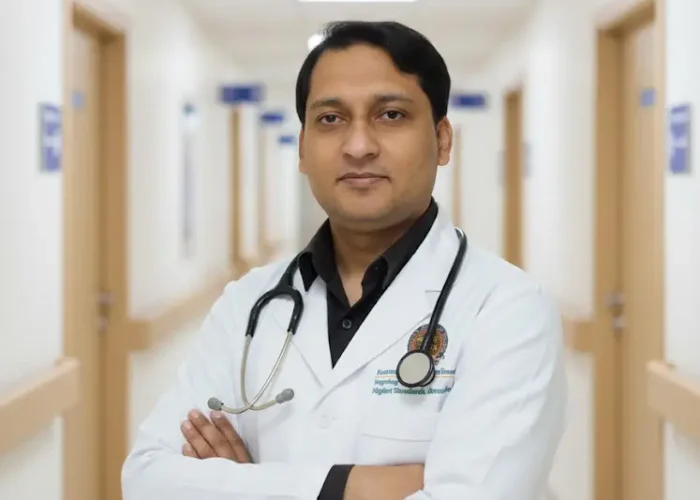 Dr.-Saumitra-Sarker-1
